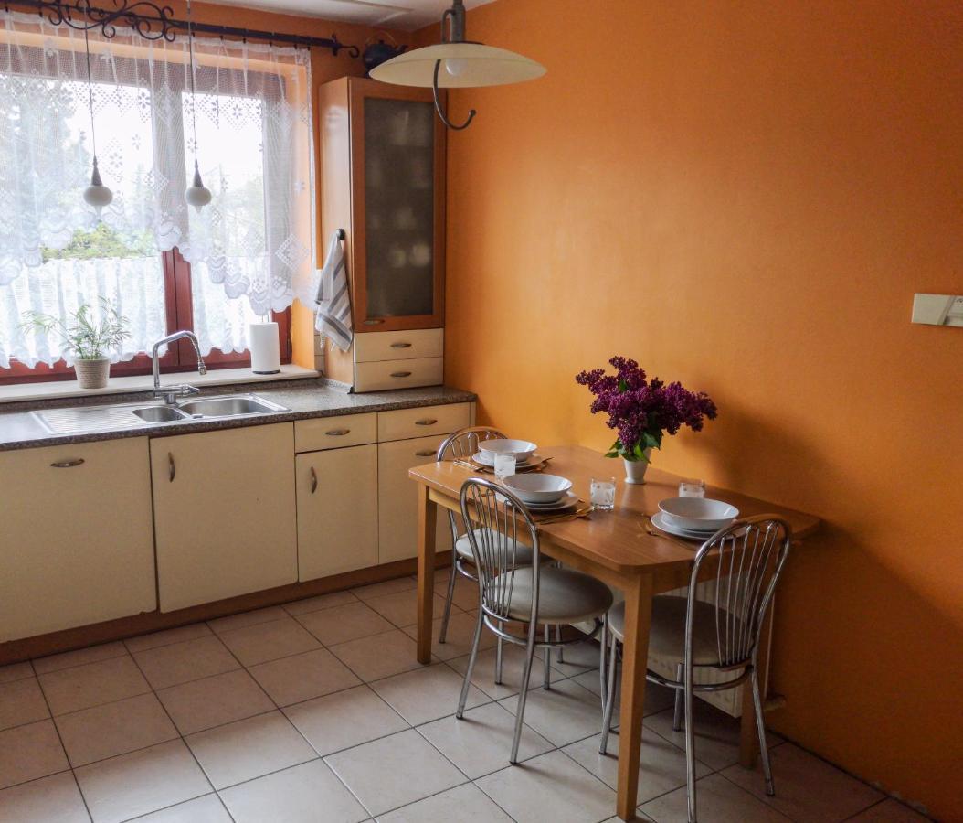 Feels Like Home Metro Zacisze Варшава Экстерьер фото